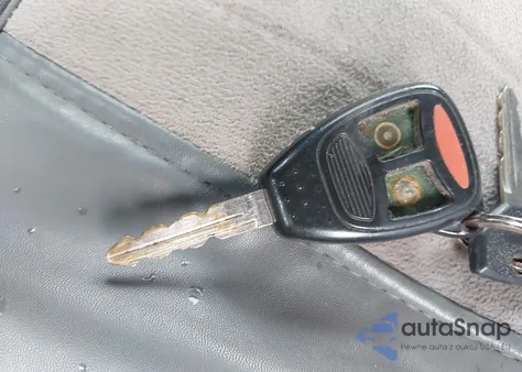 2005 Dodge Dakota Slt z USA, uszkodzony, nr VIN 1D7HW48KX5S161357